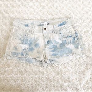 Distressed Light Washed Denim Jean Shorts
